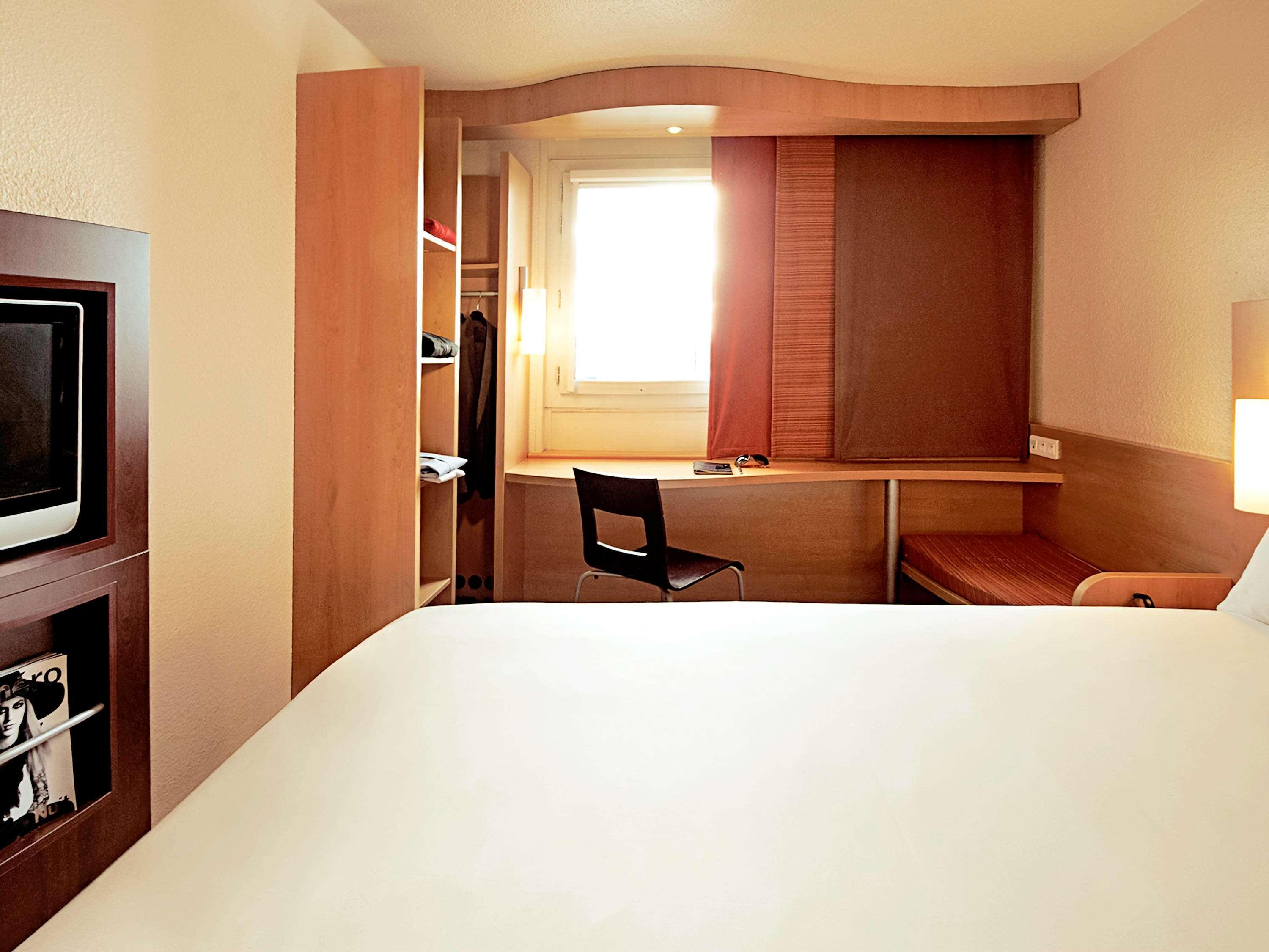 ไอบิส บรัสเซล วอเตอร์ลู Hotel ภายนอก รูปภาพ